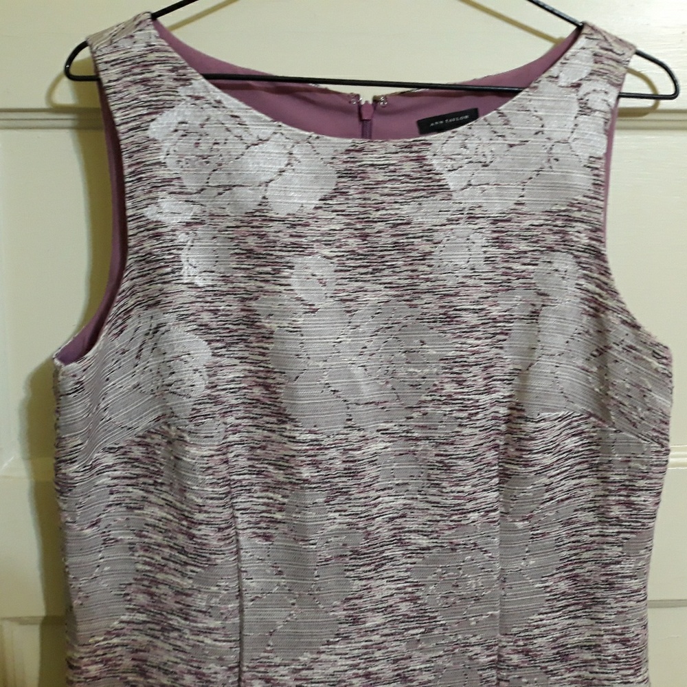 Ann Taylor sleeveless dress